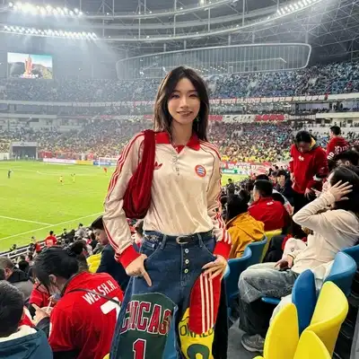 万雨华